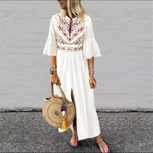 White Bohemian Floral Print Maxi Dress